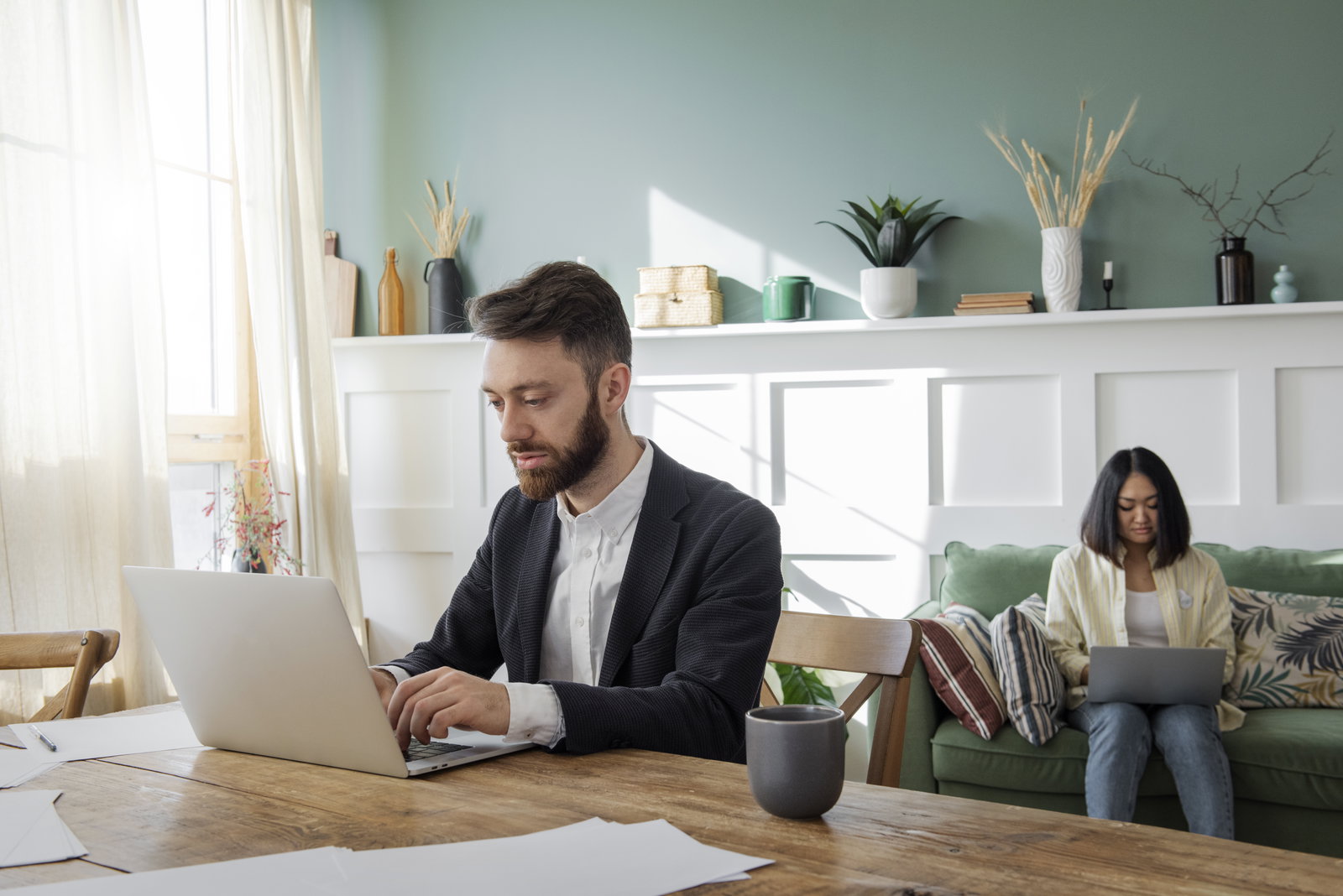 How Remote and Hybrid Jobs Are Redefining Work Routines