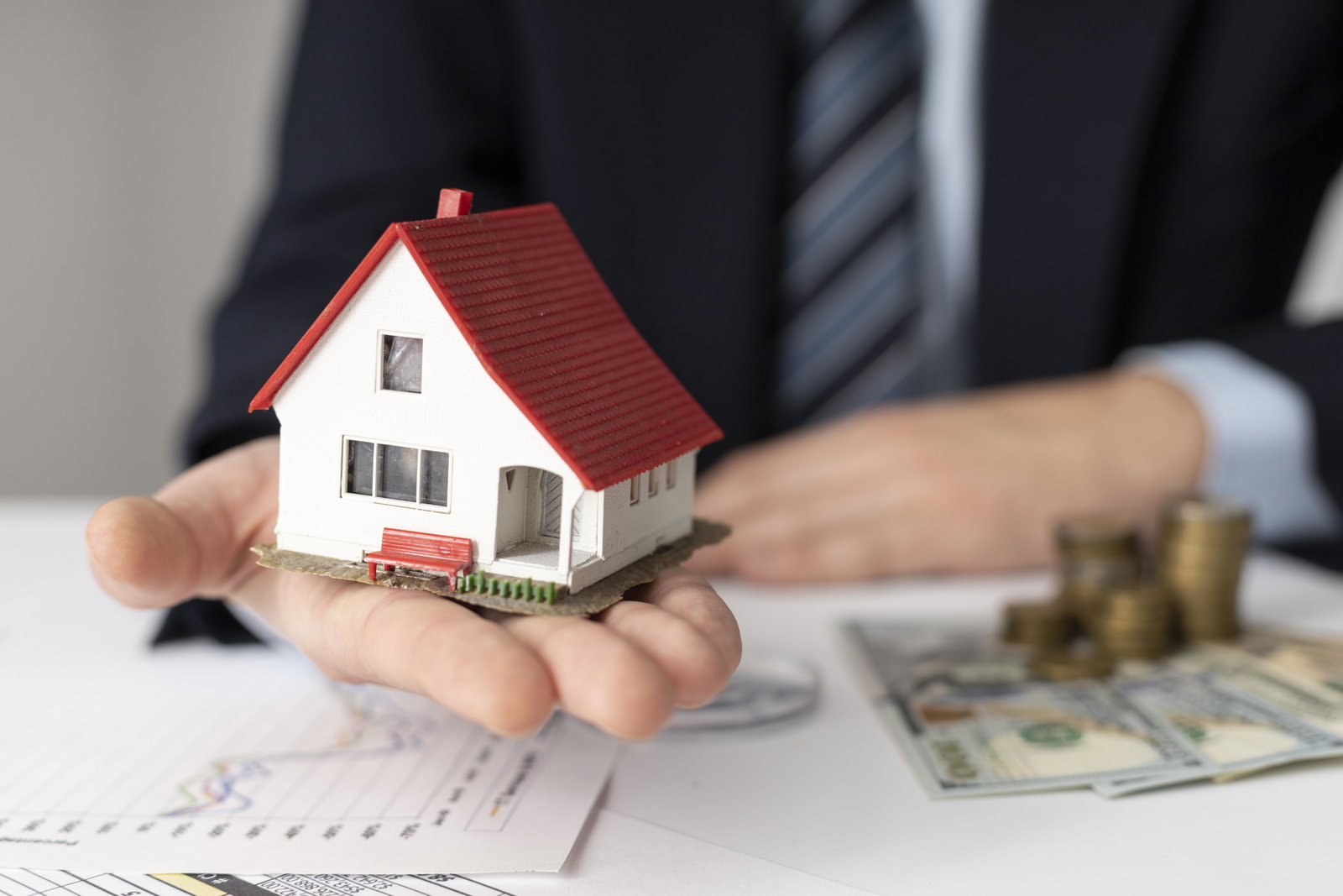How Home Loans Are Structured: Interest, Tenure, and Repayment